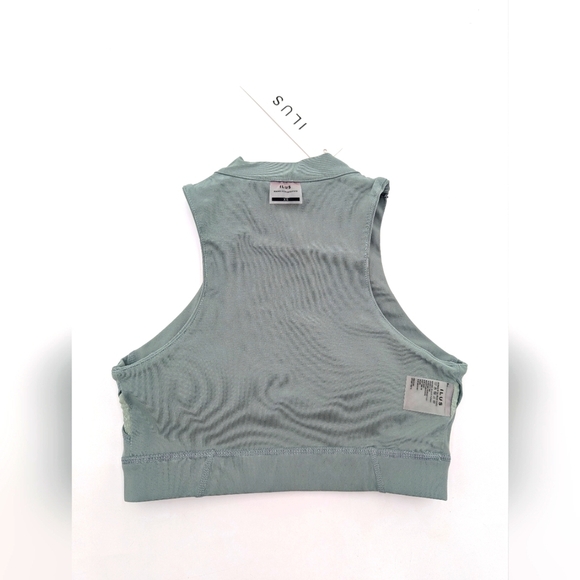 NWT ILUS Essential Size XS Sea Foam High Neck Crop Top Front Zip It All In Bra - Picture 11 of 17